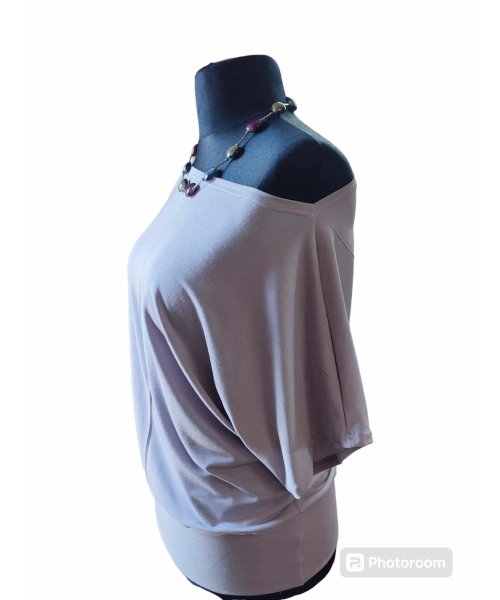 Bluzka kimonowa z dekoltem w łódkę - kolor szary popielaty